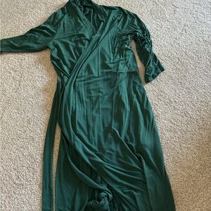 Milkmaid hunter green xl robe